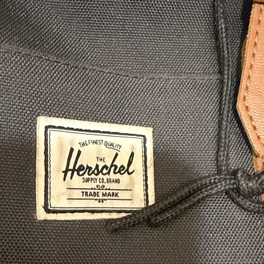 Herschel Retreat Backpack